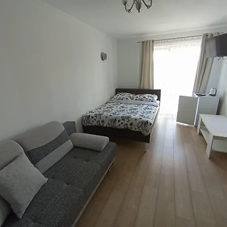 Za Stawem Konukevi Sarbinowo